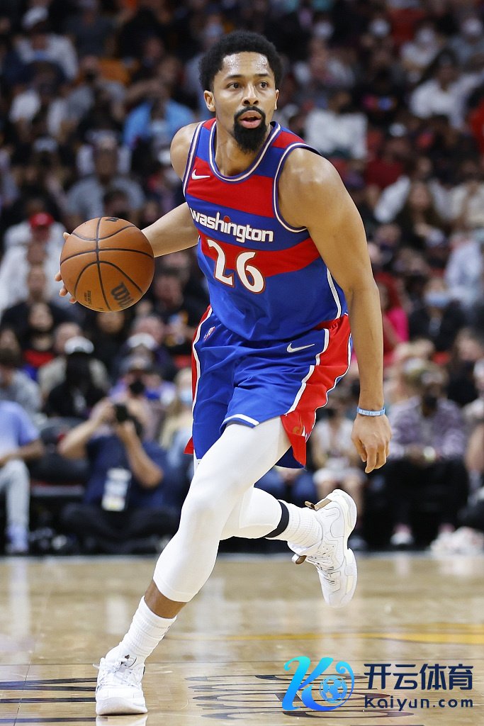 丁威迪：奇才曾给我球队老三的左券 我指出球队问题却被算作毒瘤